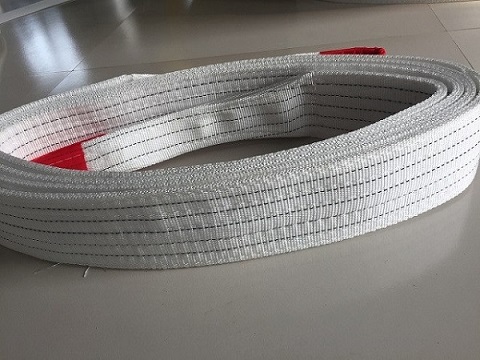 白色吊装带的特点性能和用途